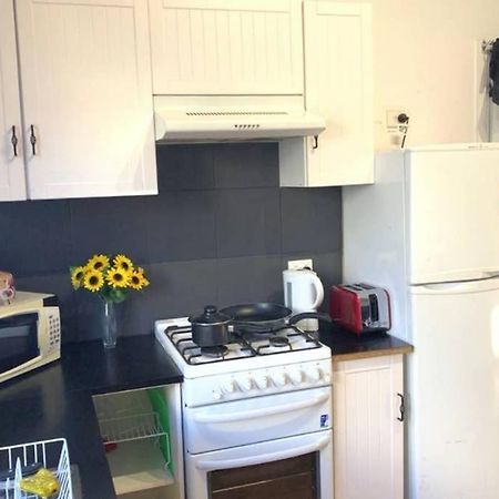 Modern Charming Miners' Cottage +Free Internet ブロークンヒル エクステリア 写真